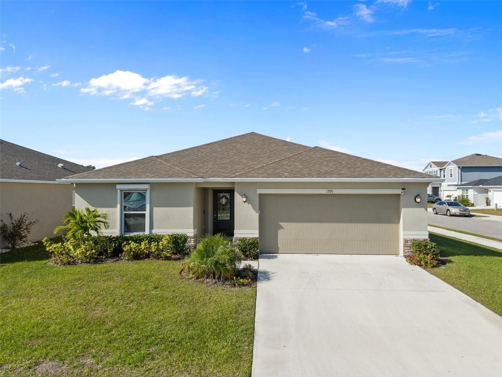 Property Photo:  1591 Mattie Pointe Place  FL 33823 