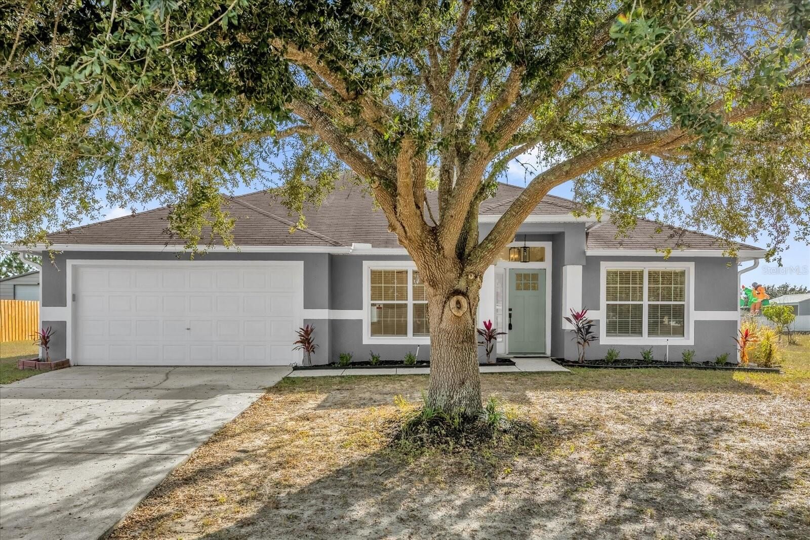 Property Photo:  117 Sanderling Drive  FL 33844 
