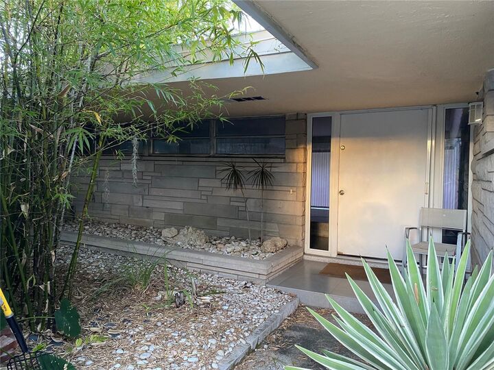 Property Photo:  3300 Mineola Drive  FL 34239 