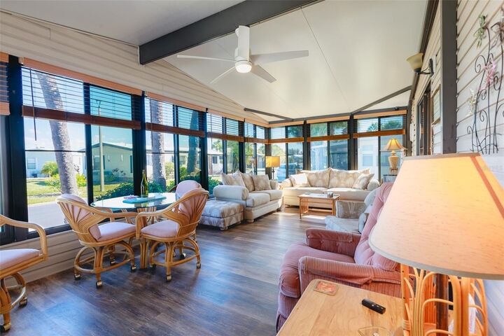 Property Photo: 2100 Kings Highway W 1059 FL 33980