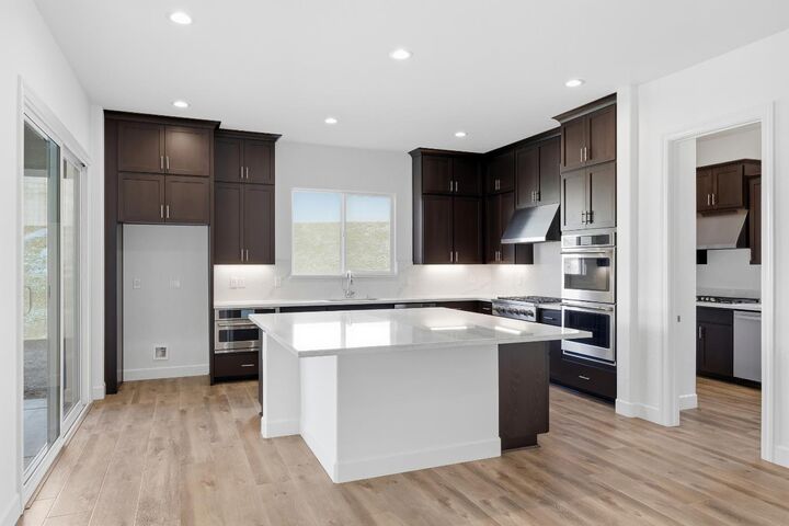 Property Photo: 4522 Dewey Oak Drive CA 95630