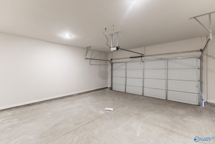 Property Photo: 29455 Satilla Circle AL 35756