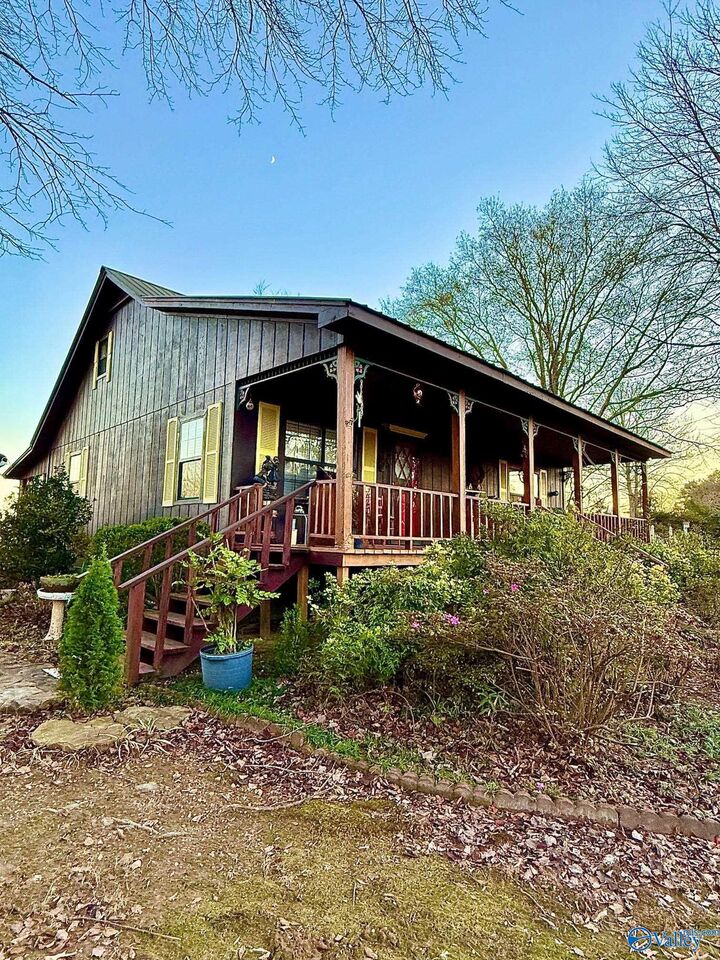 Property Photo:  734 Grandview Drive  AL 35952 