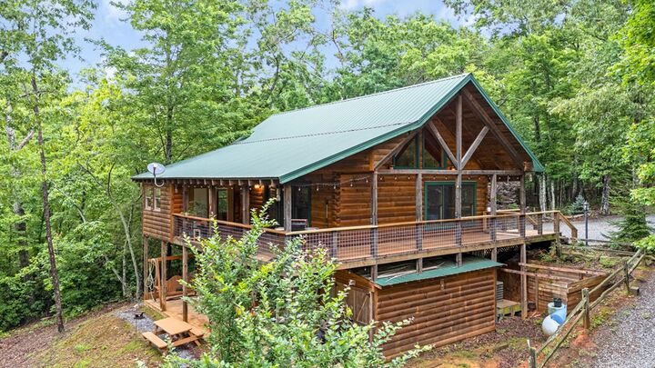 Property Photo: 165 Hunter Ridge GA 30540