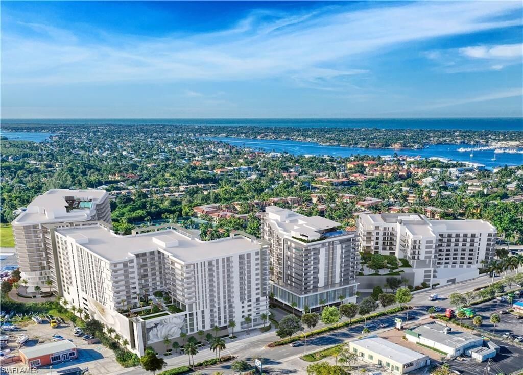 Property Photo: 1925 Metropolitan Blvd 601 FL 34112