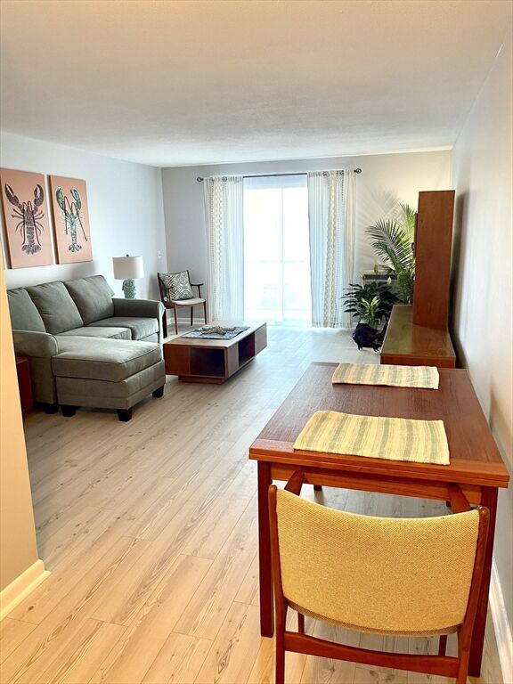 Property Photo:  44 Lexington Ave 4  MA 01930 