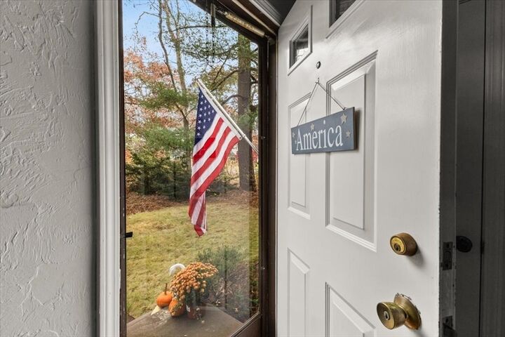 Property Photo:  77 Kiahs Way  MA 02537 