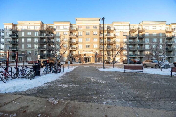 Property Photo:  136C Sandpiper Road 214  AB T9K 0J7 