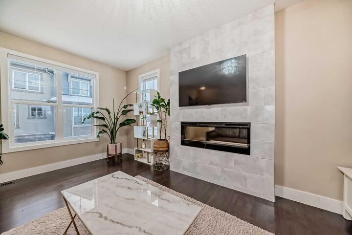 Property Photo: 4 Quarry Lane SE AB T2C 5N4