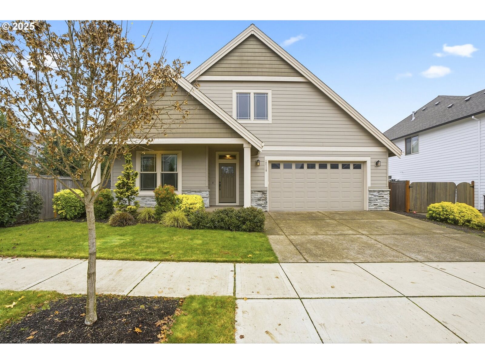 Property Photo:  12118 Tolstrup Dr  OR 97045 