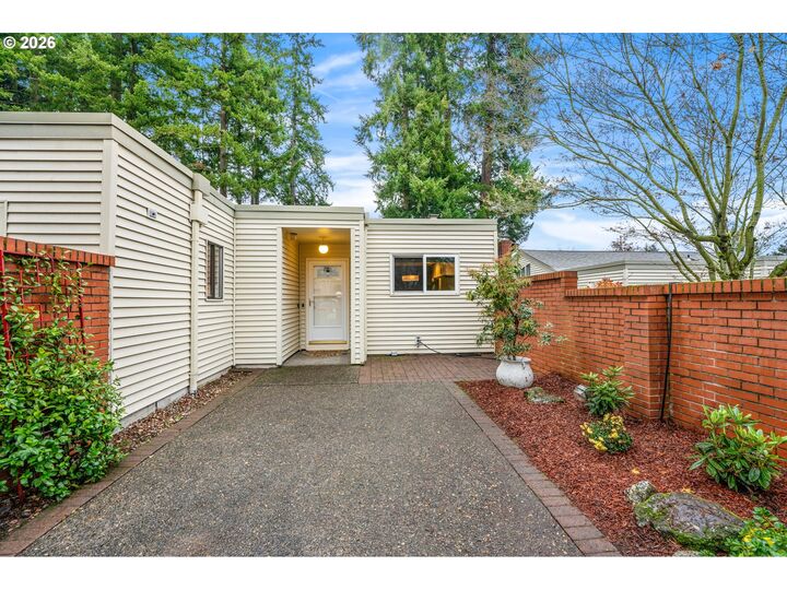 Property Photo:  16520 SW Monaco Ln  OR 97224 