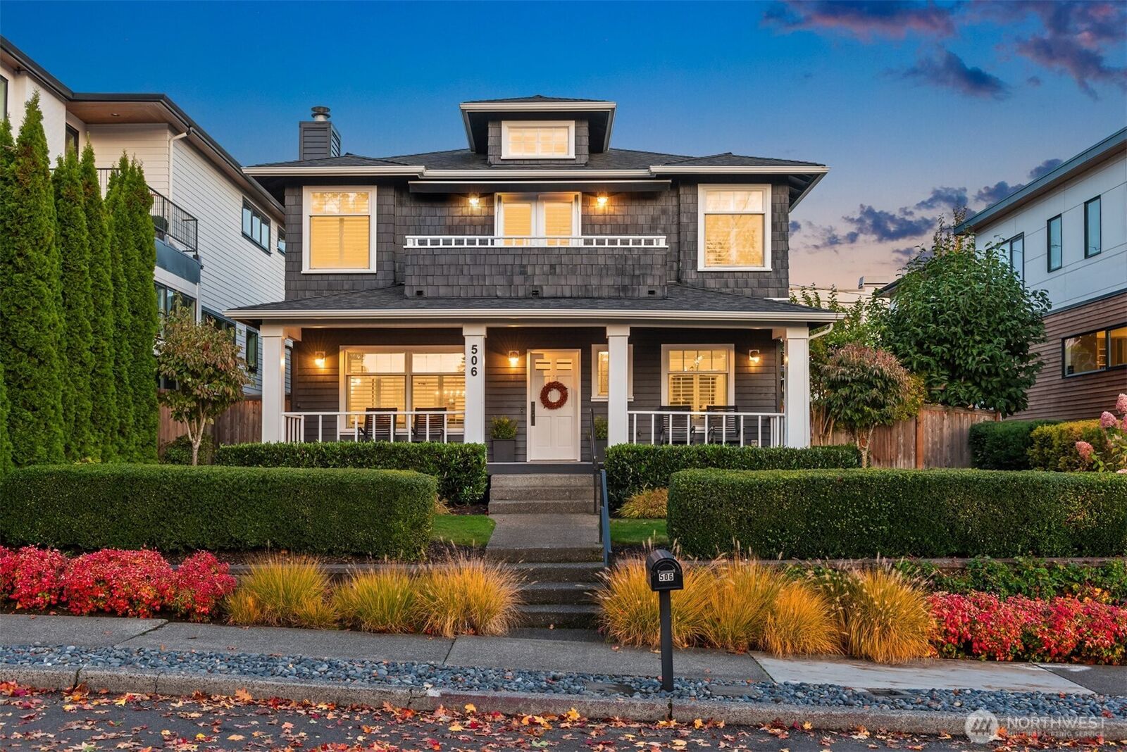 Property Photo:  506  Market Street  WA 98033 