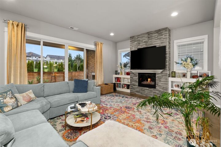 Property Photo:  18718  135th Street E  WA 98391 