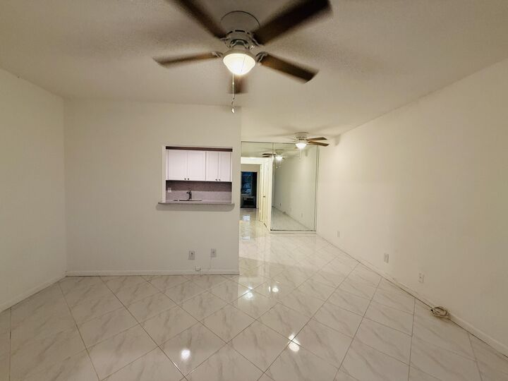 Property Photo:  198 Salisbury I  FL 33417 