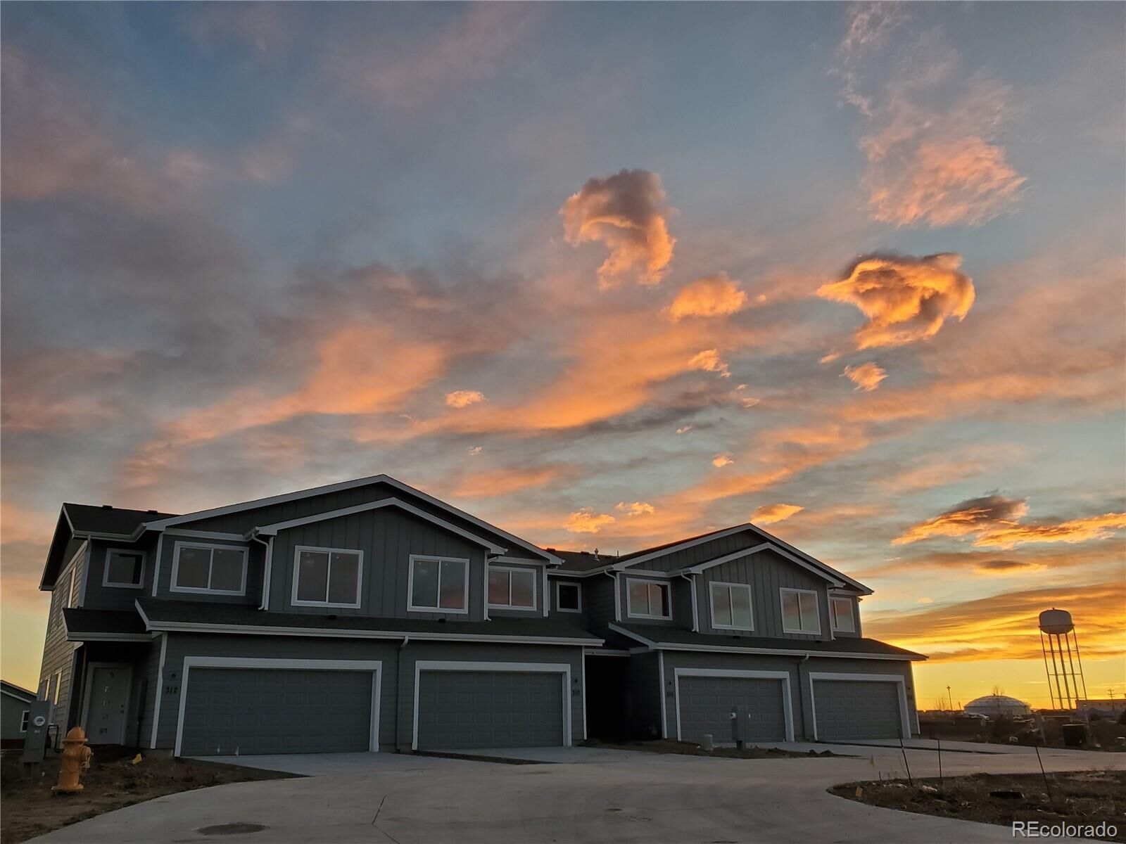 Property Photo: 310 Bennett Avenue CO 80102