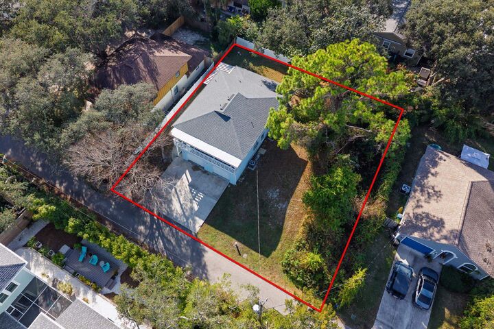 Property Photo:  16 Ewing St  FL 32080 