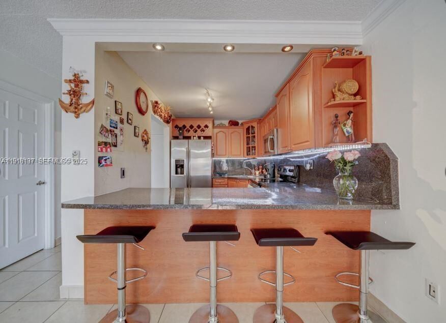 Property Photo: 6950 W 6th Ave 416 FL 33014