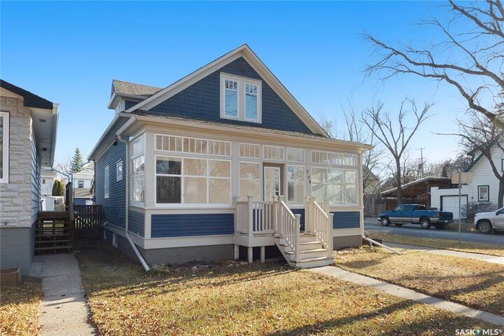 Property Photo:  700 5th Avenue N  SK S7K 2R5 
