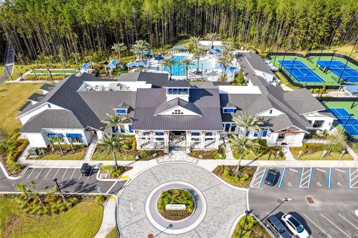 Property Photo: 671 Jubilee Circle FL 32097