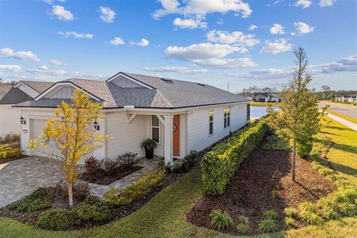 Property Photo: 671 Jubilee Circle FL 32097
