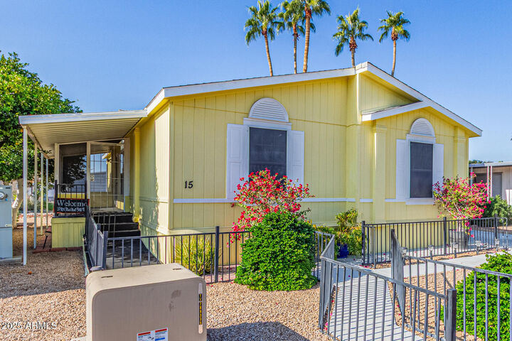 Property Photo:  2650 W Union Hills Drive 15  AZ 85027 