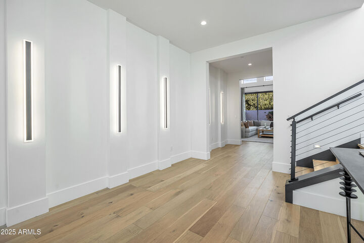 Property Photo:  6528 E 2nd Street  AZ 85251 