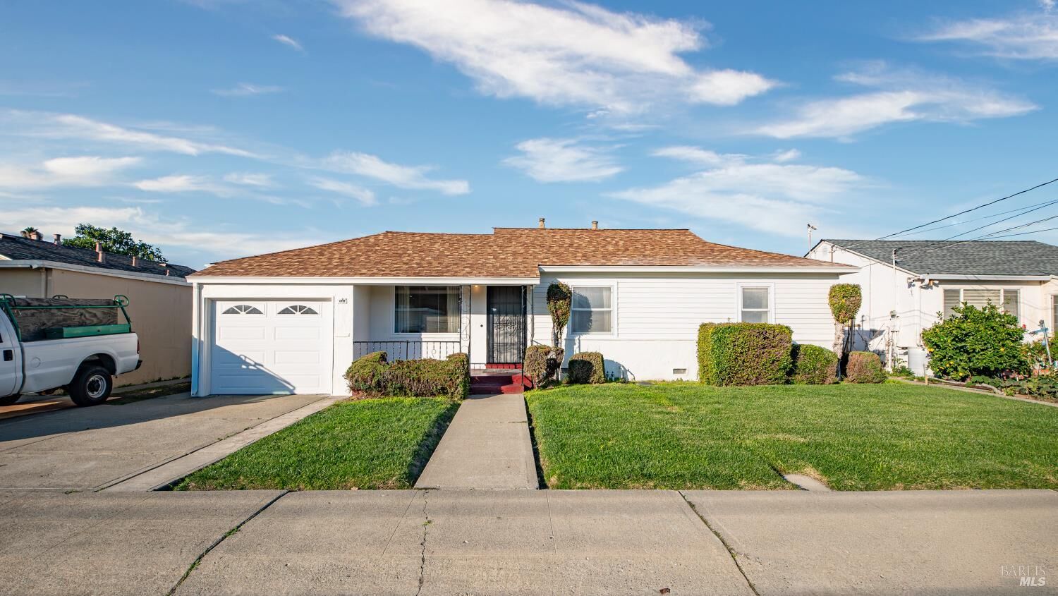 Property Photo: 531 Pomona Street CA 94580