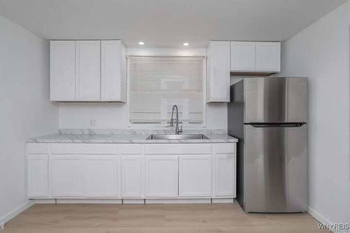 Property Photo: 109 6th Avenue NY 14120