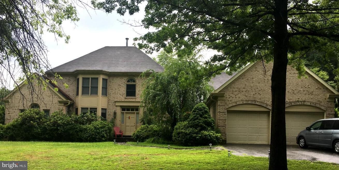 Property Photo:  10120 Snowhill  MD 20854 