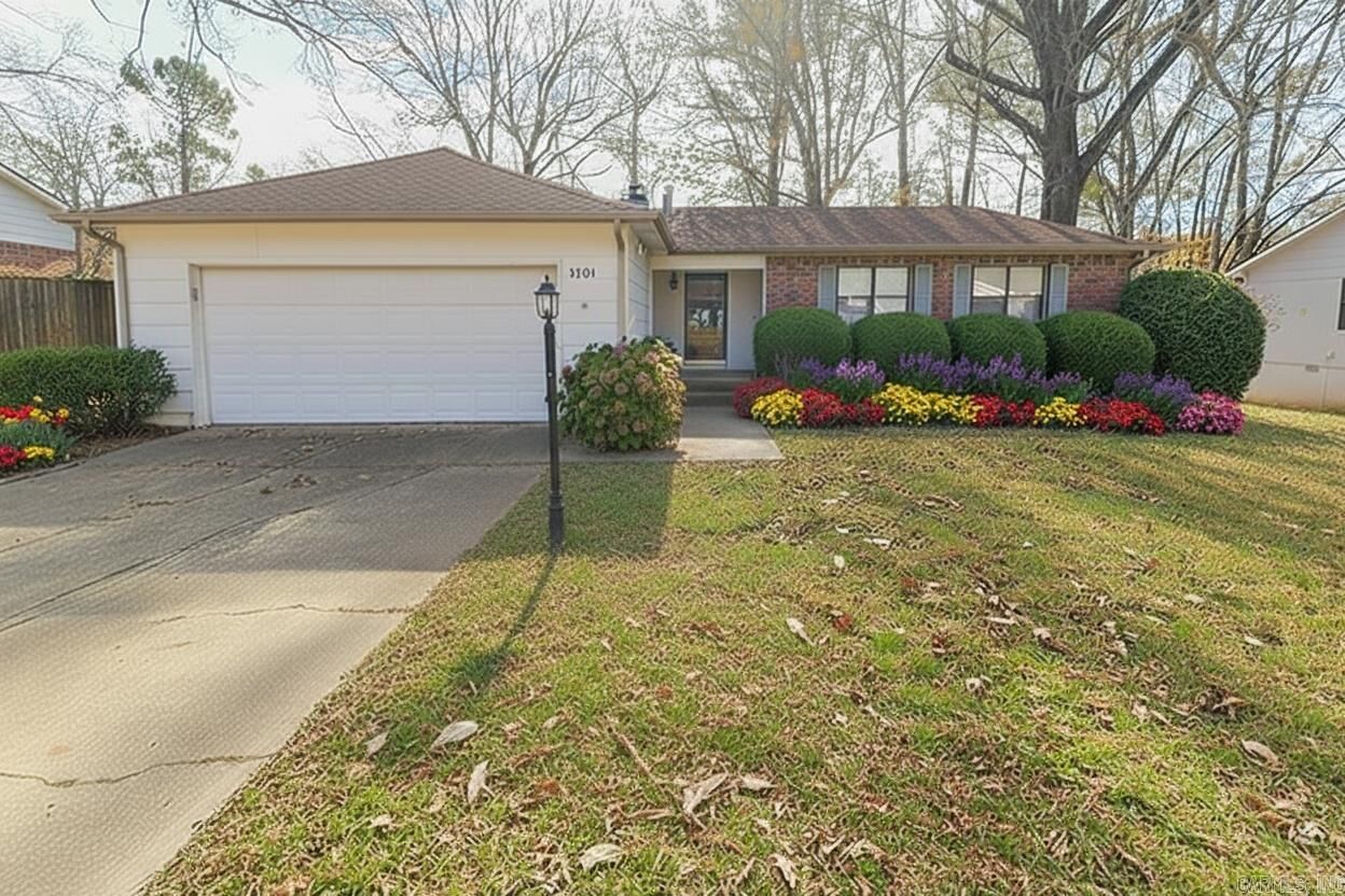 Property Photo: 2101 Tanglewood Drive AR 72401