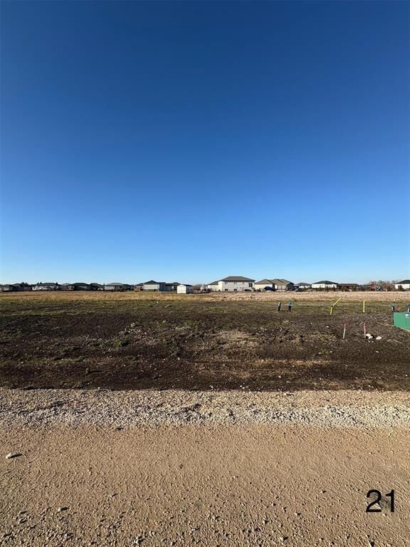 21 Elizabeth Waytiuk Co Cove  East Selkirk MB R0E 0M0 photo