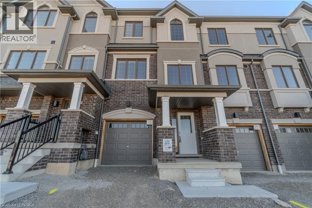 Property Photo:  620 Colborne Street West 81  ON N3T 5L5 