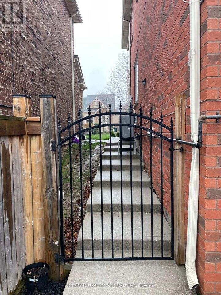 Property Photo:  9195 Creditview Road Bsmt  ON L6X 0W8 