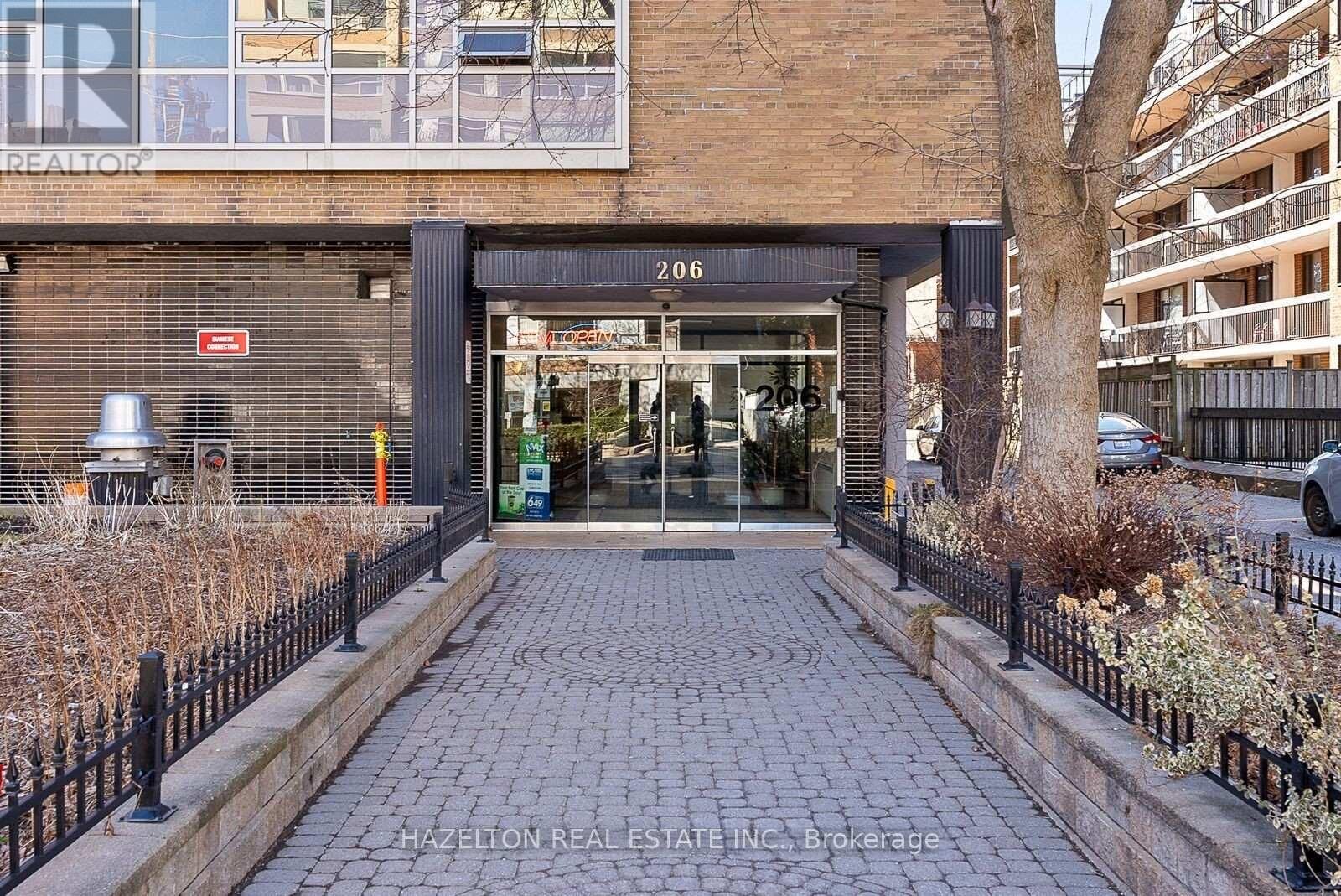 Property Photo:  206 St George Street 403  ON M5R 2N6 