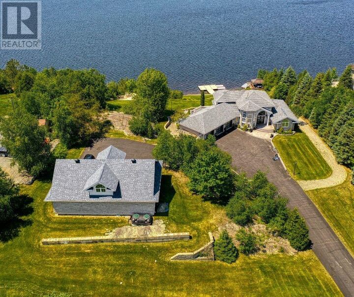 Property Photo: 1720 South Lane Road ON P3G 1N8