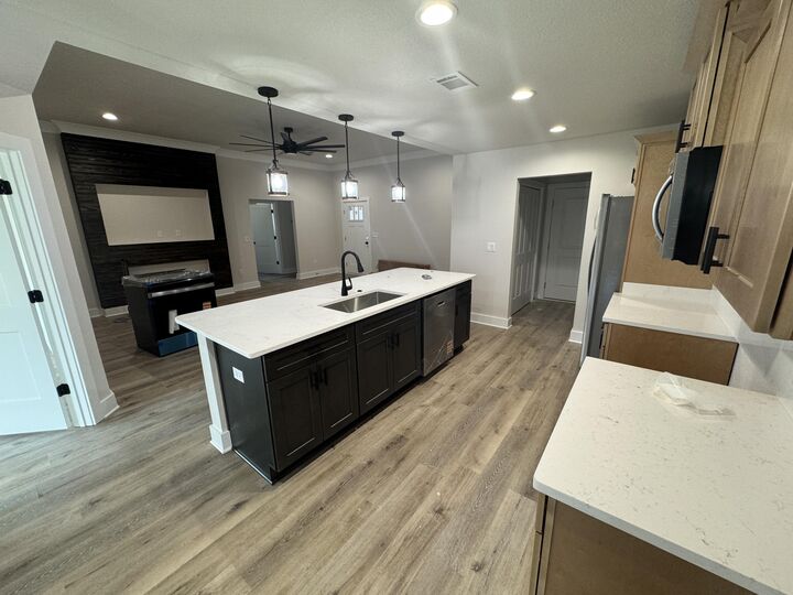 Property Photo: 116 N Savage Street FL 32536