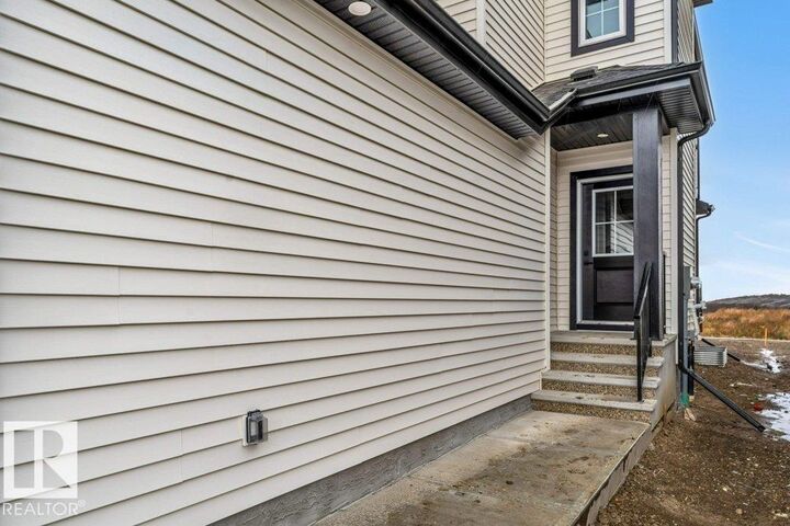 Property Photo:  143 Pierwyck Loop  AB T7X 4G3 