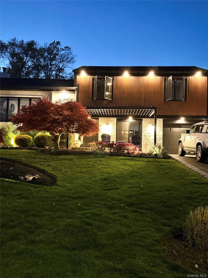 Property Photo: 76 Kensington Oval NY 10805