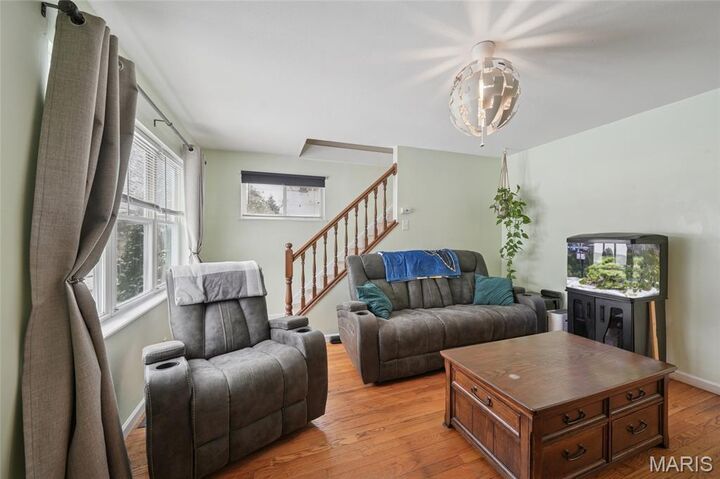 Property Photo: 8014 Pontiac Avenue MO 63123