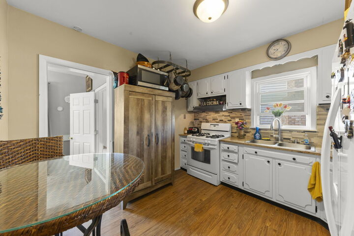 Property Photo:  8440 Joliet Road  IL 60525 