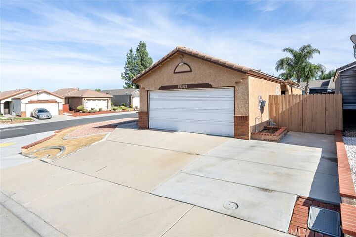 Property Photo:  27776 Hillpointe  CA 92585 