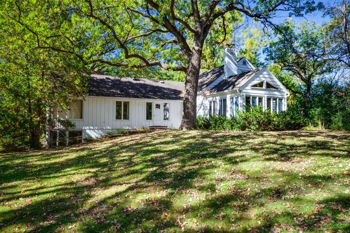 Property Photo: 1929/1915 Oakland Road MN 55305