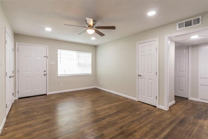 Property Photo:  4714 Old Benbrook Road  TX 76116 