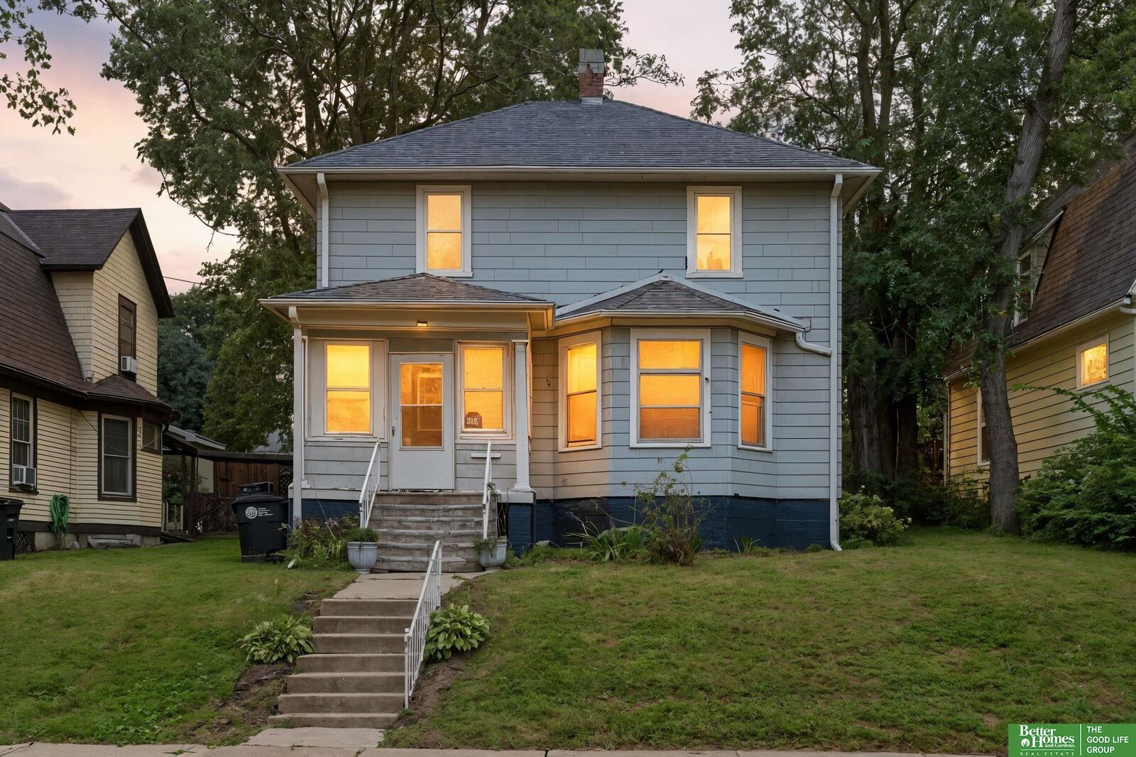 Property Photo:  3318 Myrtle Avenue  NE 68131 