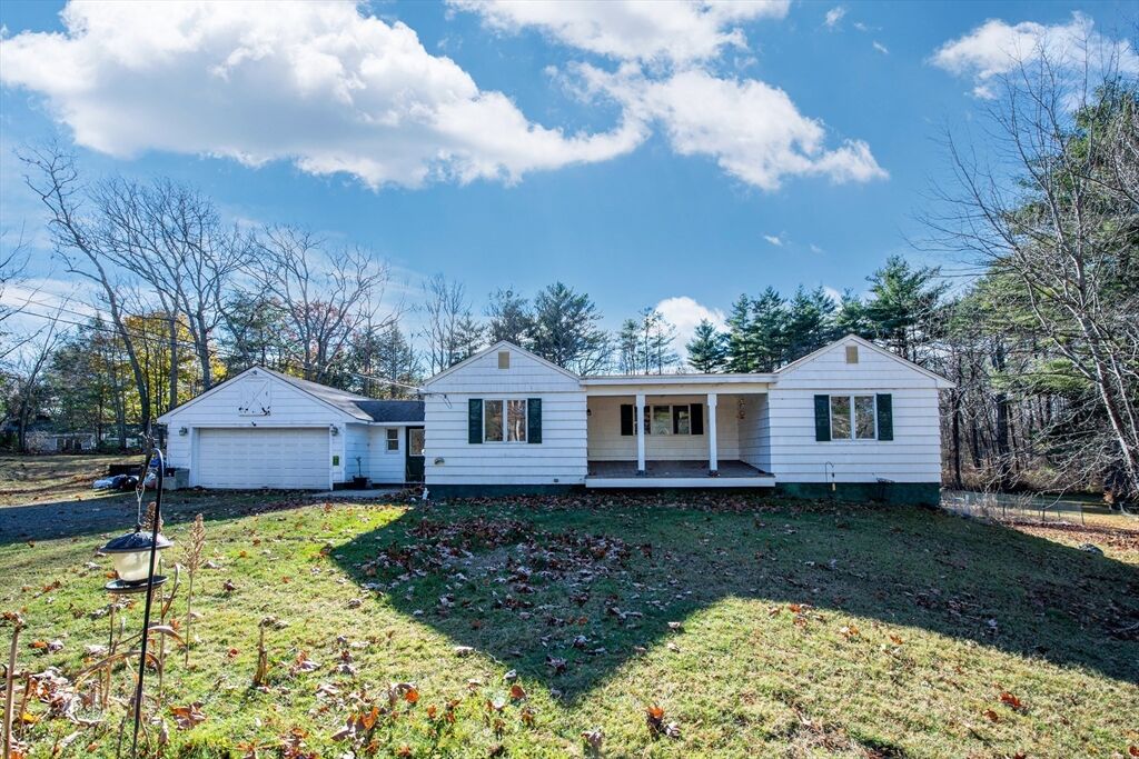 Property Photo:  16 Killam Hill Rd  MA 01921 