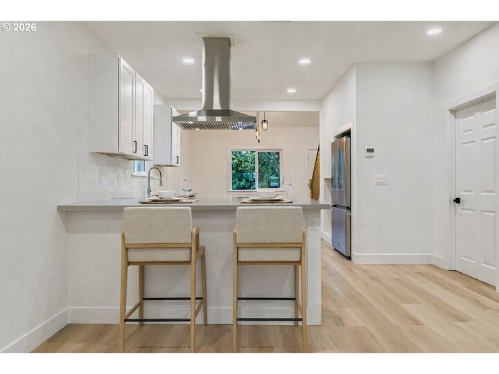 Property Photo:  4734 NE 100th Ave  OR 97220 