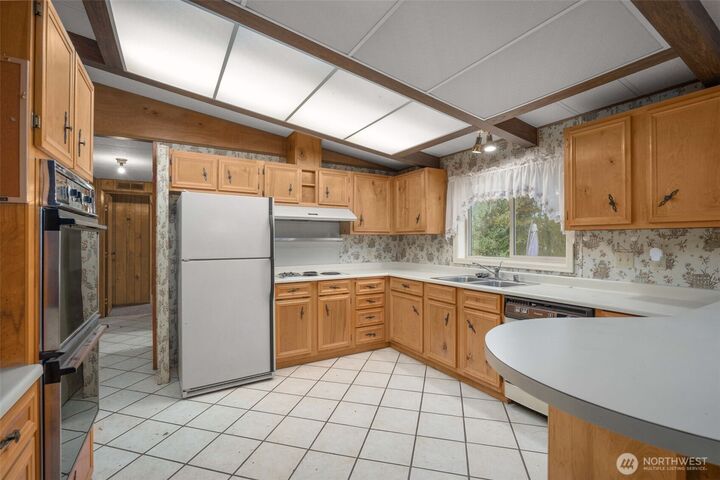 Property Photo:  28624  168th Avenue SE  WA 98042 