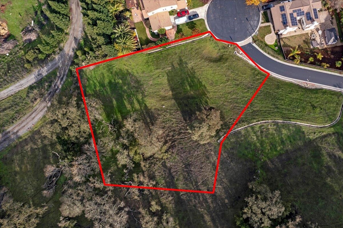 Property Photo:  2894 Berwick Avenue  CA 95020 