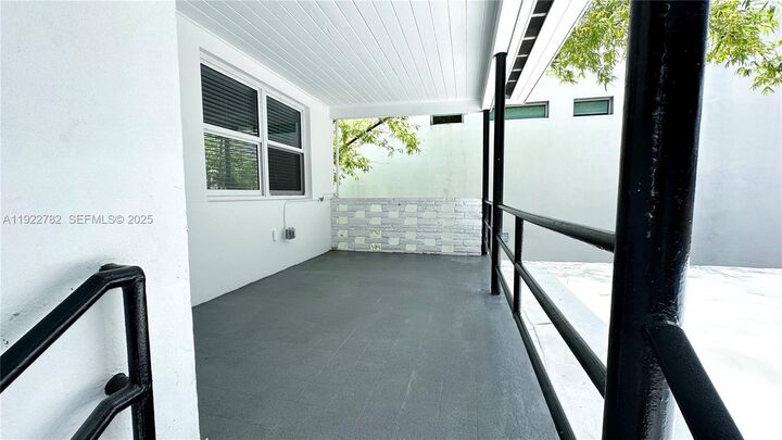 Property Photo: 2240 SW 16th Ct U FL 33145