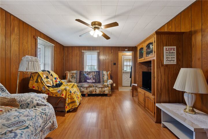 Property Photo: 1212 Covert St PA 15001